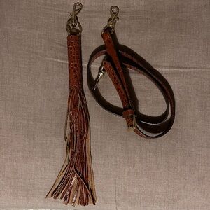 G.I.L.I purse tassel and adjustable strap